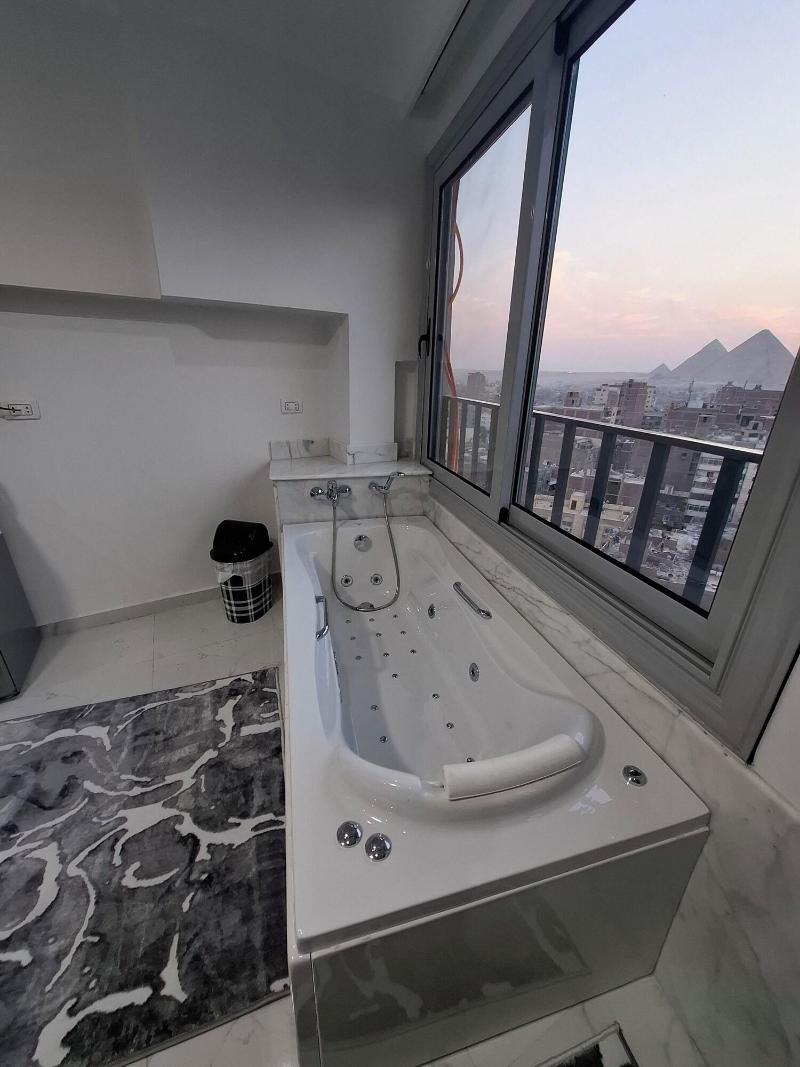 Asser Hotel Pyramids image