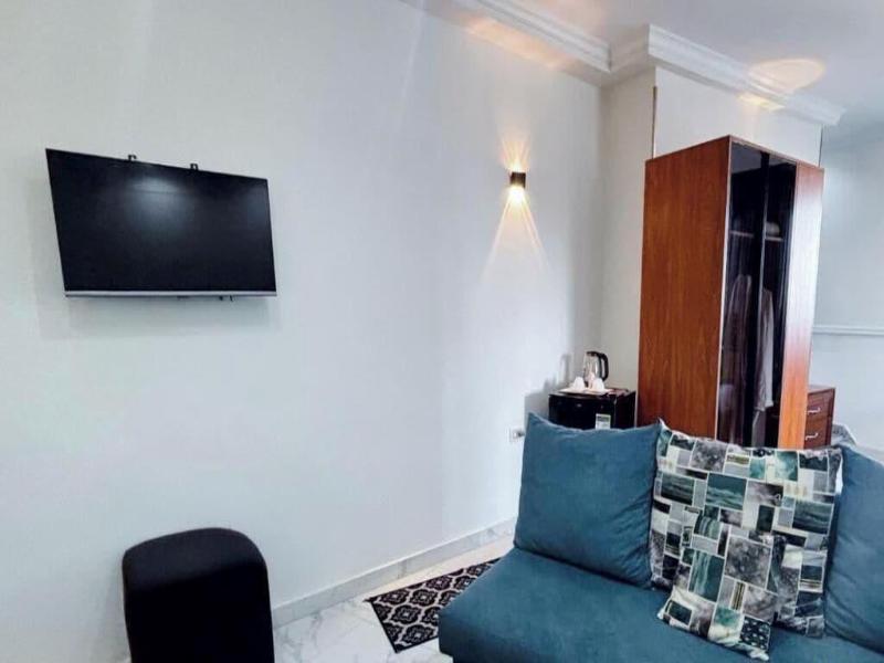 Asser Hotel Pyramids image