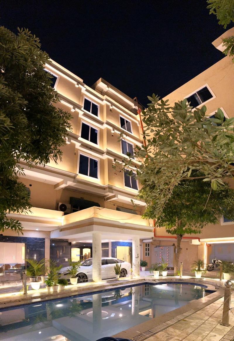 Hotel The Grand Shoba image