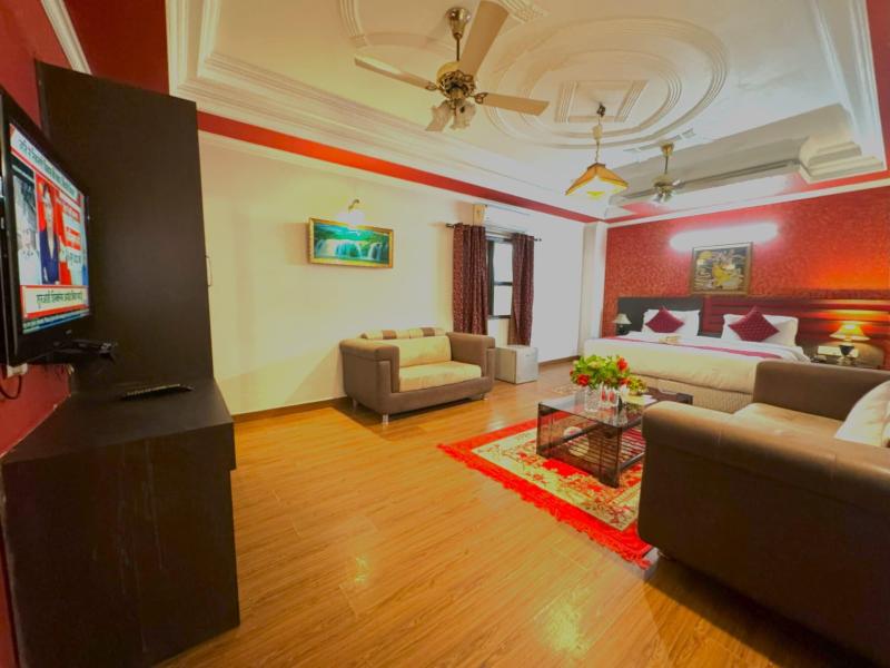 Hotel The Grand Shoba image