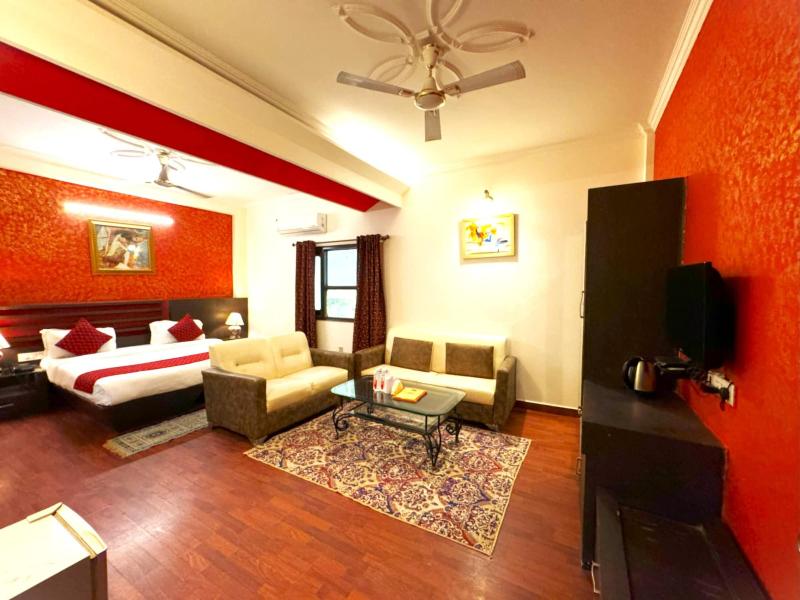 Hotel The Grand Shoba image