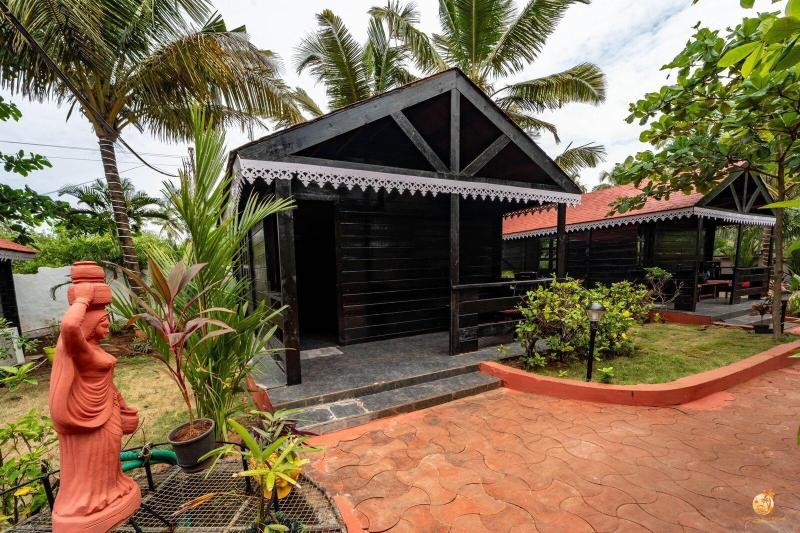 Timber Tide Beach Cottages By Green Concept image