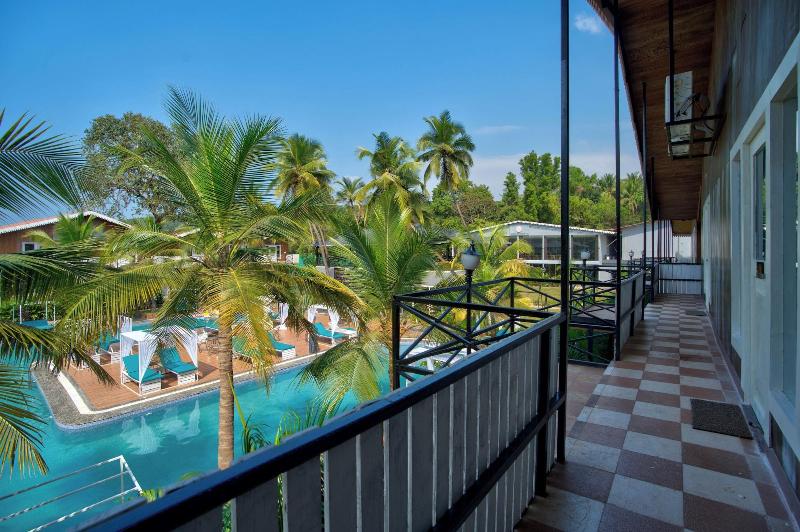 Raya Resorts image