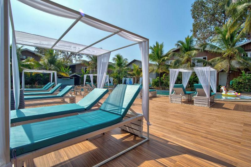 Raya Resorts image