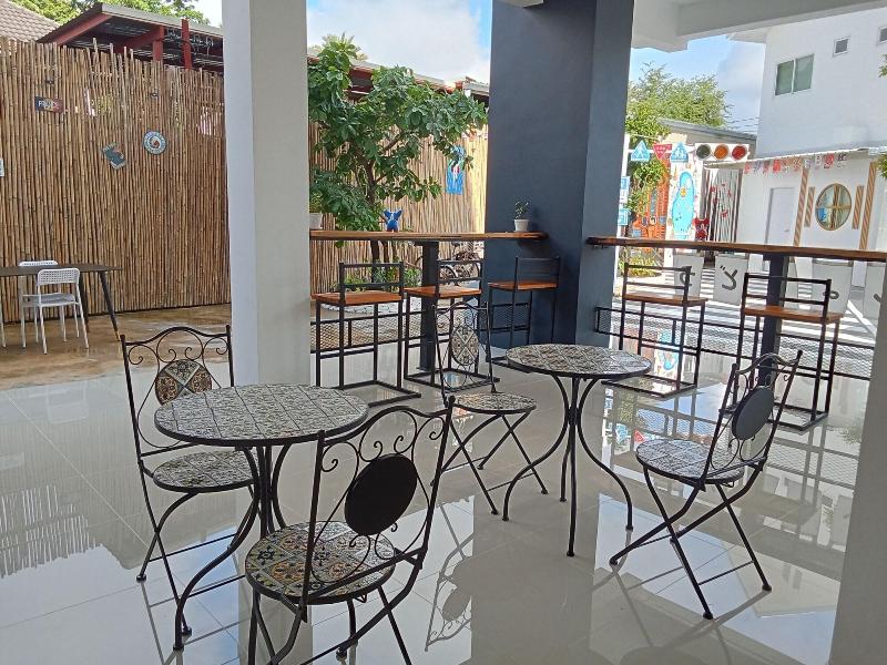 J Boutique Hotel image