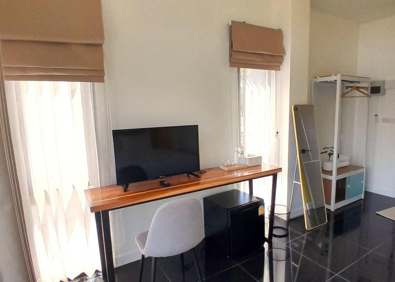 J Boutique Hotel image