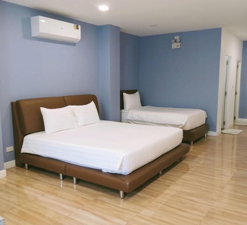 J Boutique Hotel image
