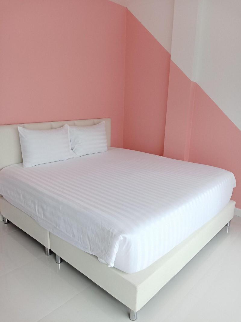 J Boutique Hotel image