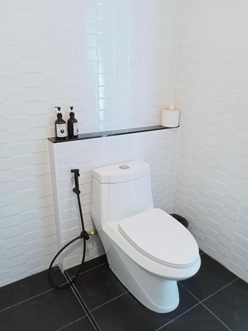 J Boutique Hotel image
