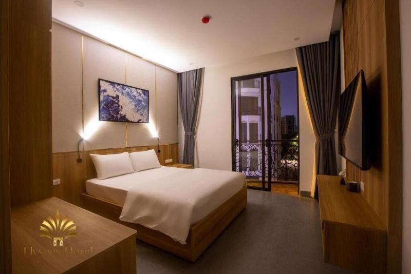 Elysees Hotel image