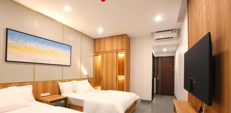 Elysees Hotel image