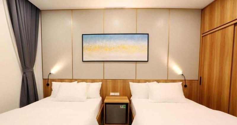 Elysees Hotel image