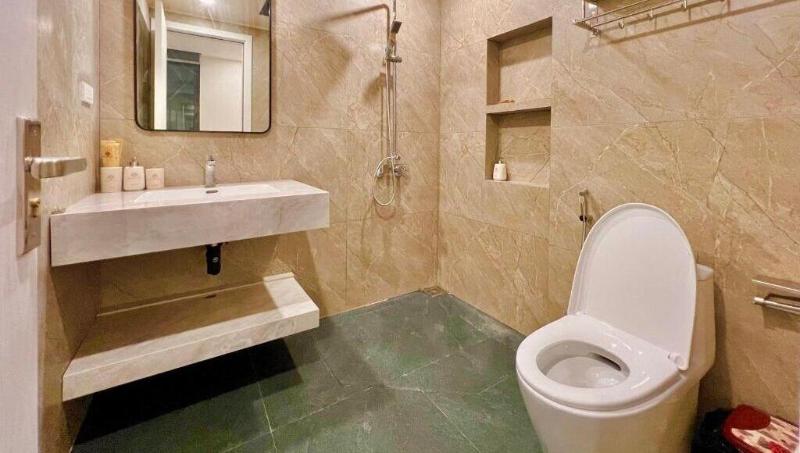 Elysees Hotel image