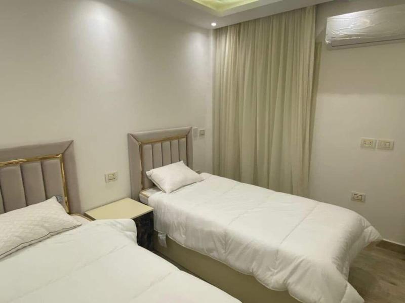 Sol Pyramid Inn image