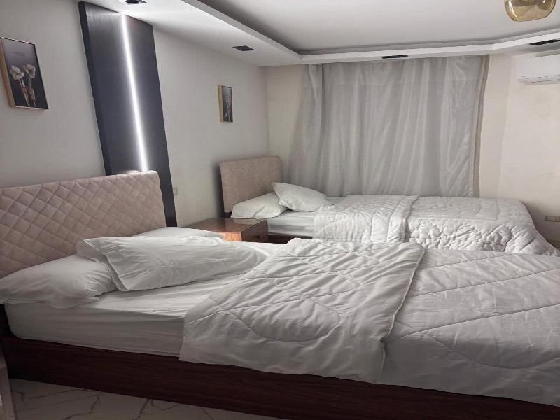 Sol Pyramid Inn image