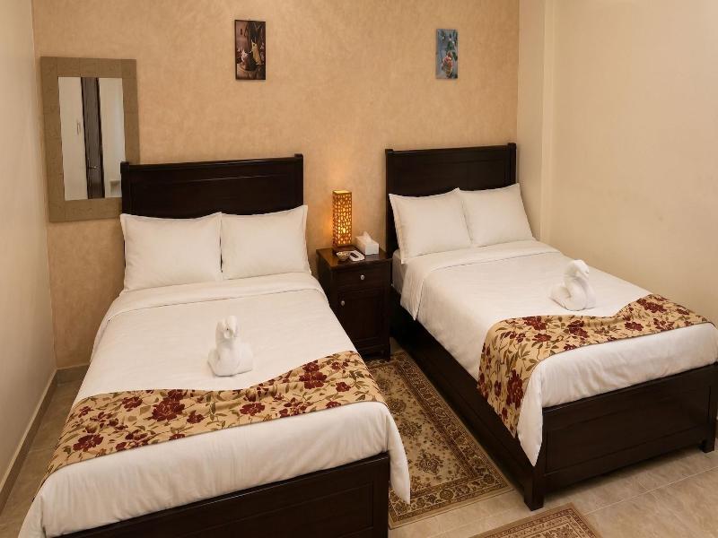Sol Pyramid Inn image