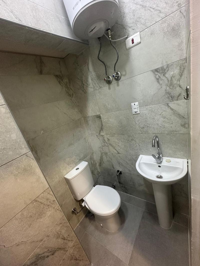 Cairo Crown Hotel image