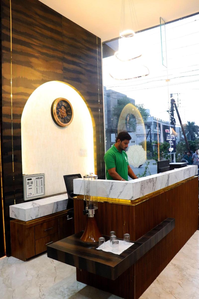 Hotel Aranyasutra Inaya Indore