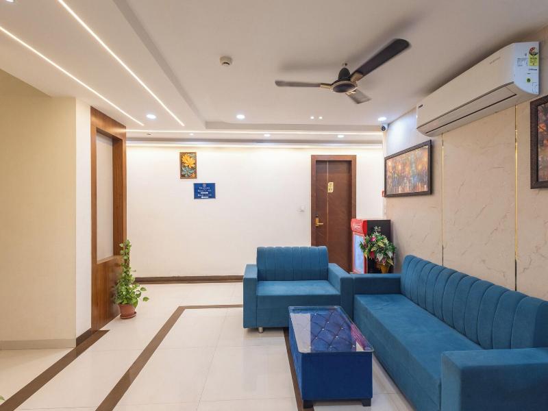 Hotel Aranyasutra Inaya Indore