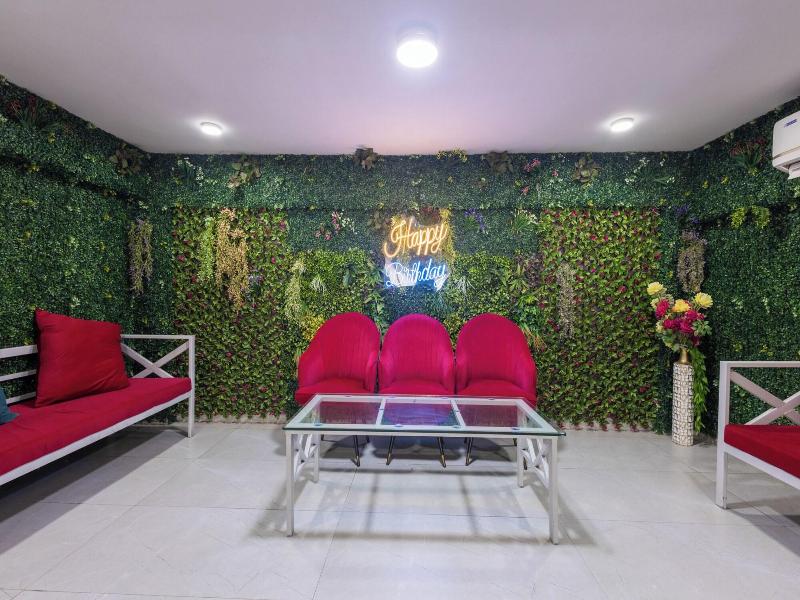 Hotel Aranyasutra Inaya Indore