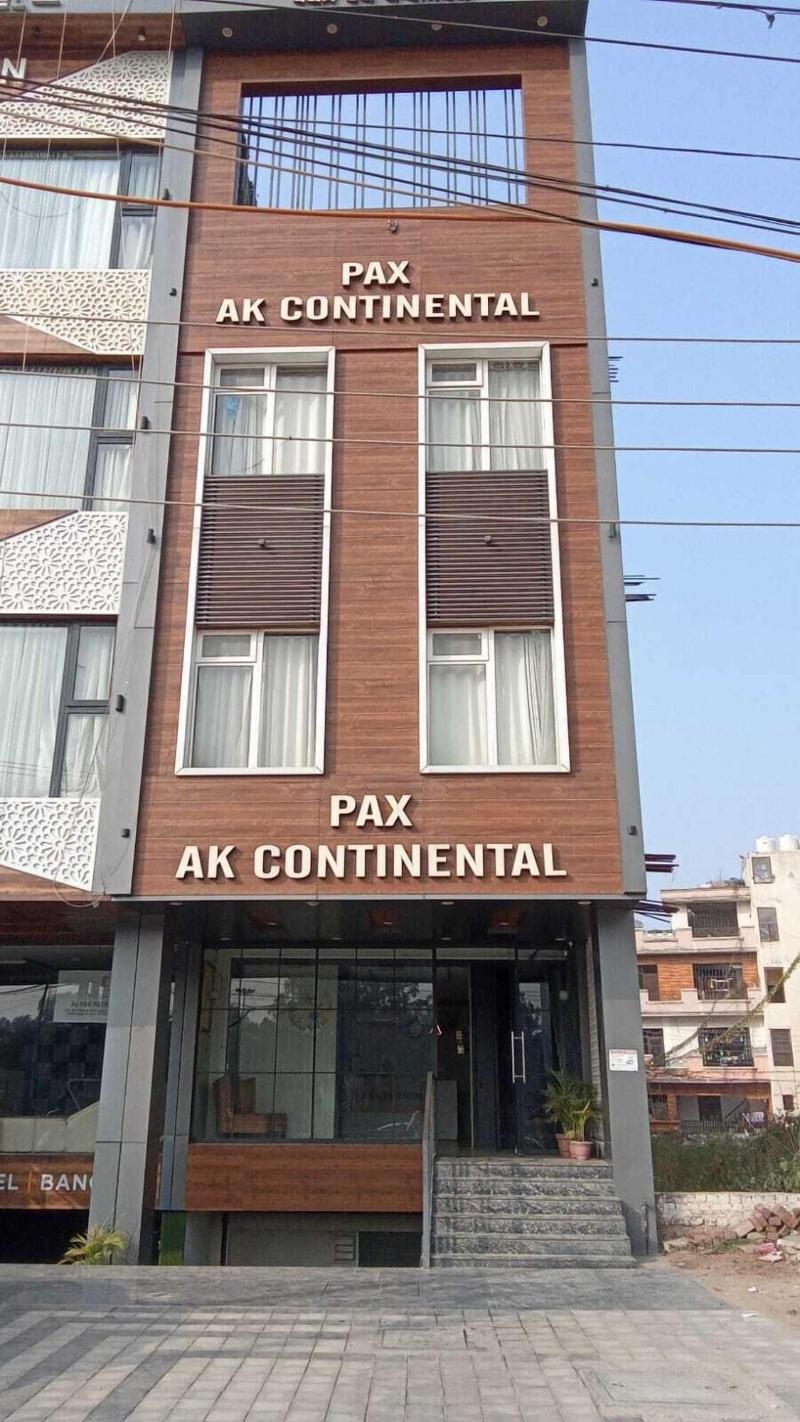 Pax Hotel Ak Continental image