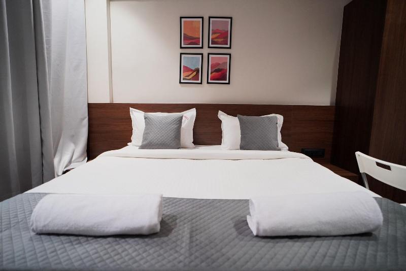 Sunbright Rooms Residency Hotel image