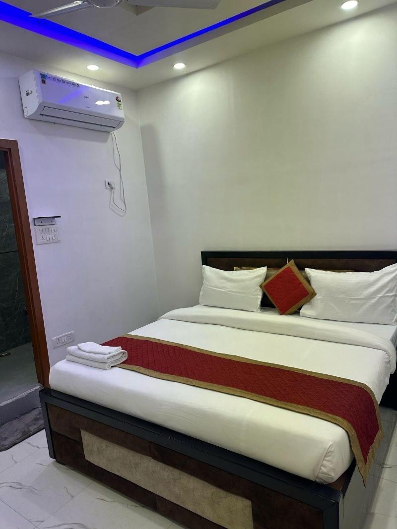 Hotel Star Marigold image