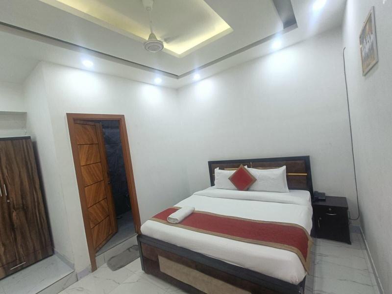 Hotel Star Marigold image