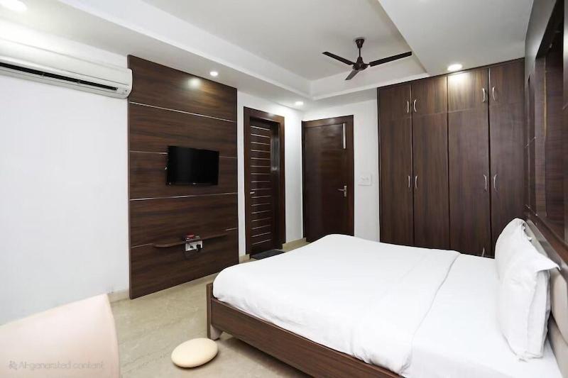 Hotel Jaipur Palace image
