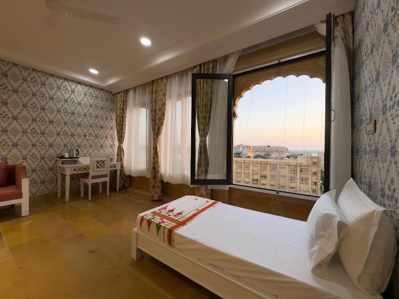 Hotel Durjay Garh image