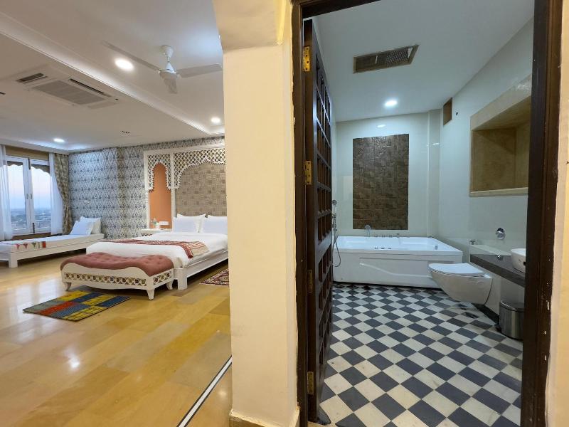 Hotel Durjay Garh image