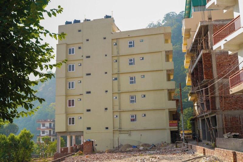 Hotel Aastha Height image