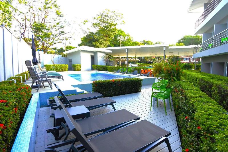 Wet Hotel image