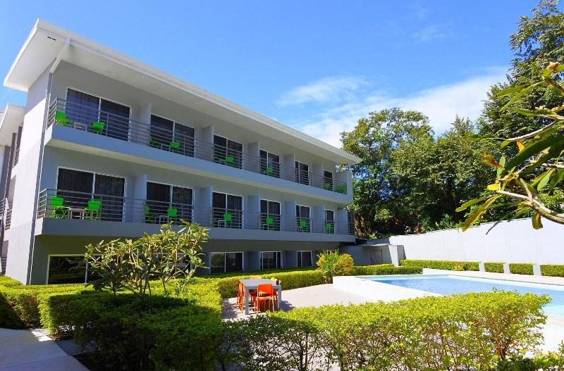 Wet Hotel image