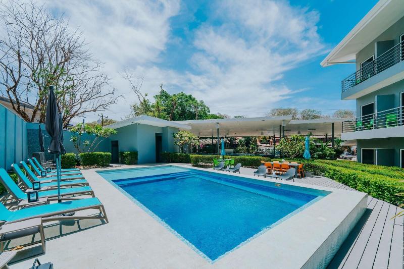 Wet Hotel image
