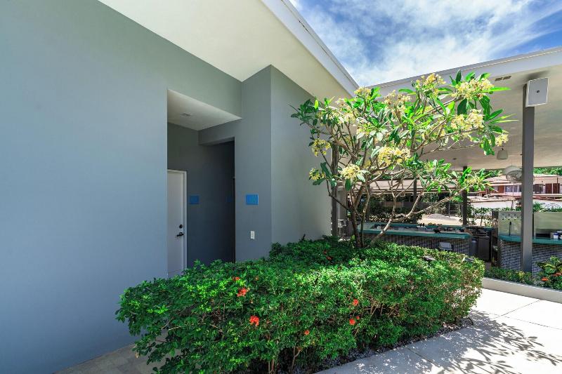 Wet Hotel image