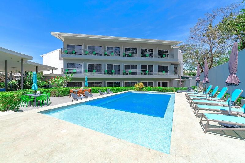 Wet Hotel image