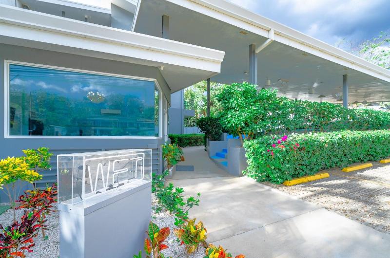 Wet Hotel image