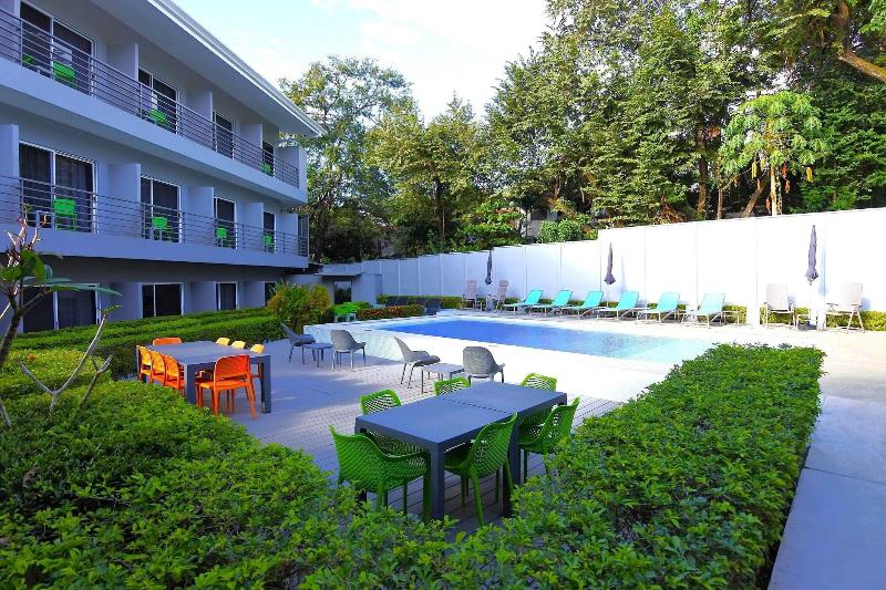 Wet Hotel image
