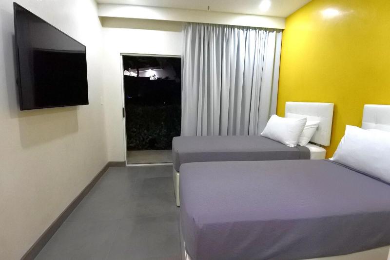 Wet Hotel image