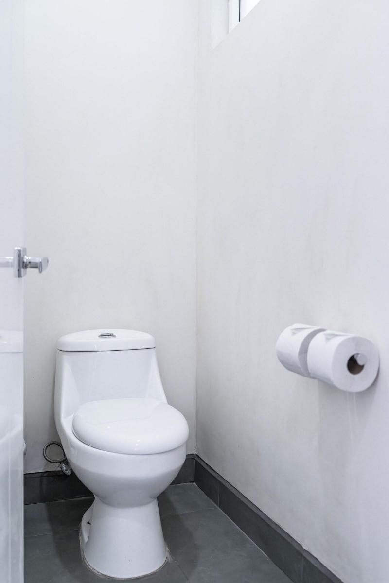 Wet Hotel image
