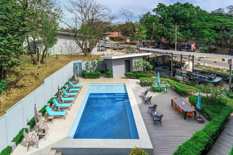 Wet Hotel image