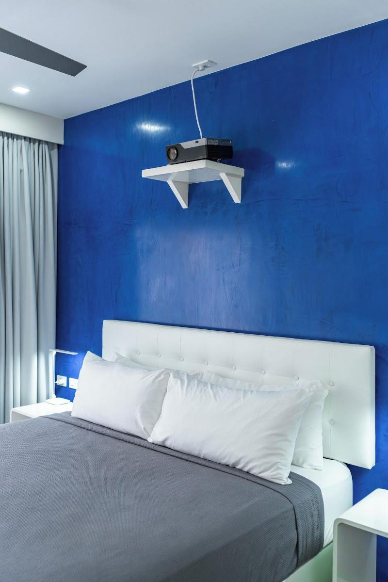 Wet Hotel image