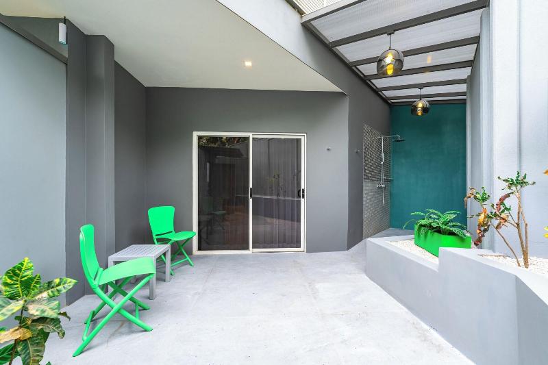 Wet Hotel image