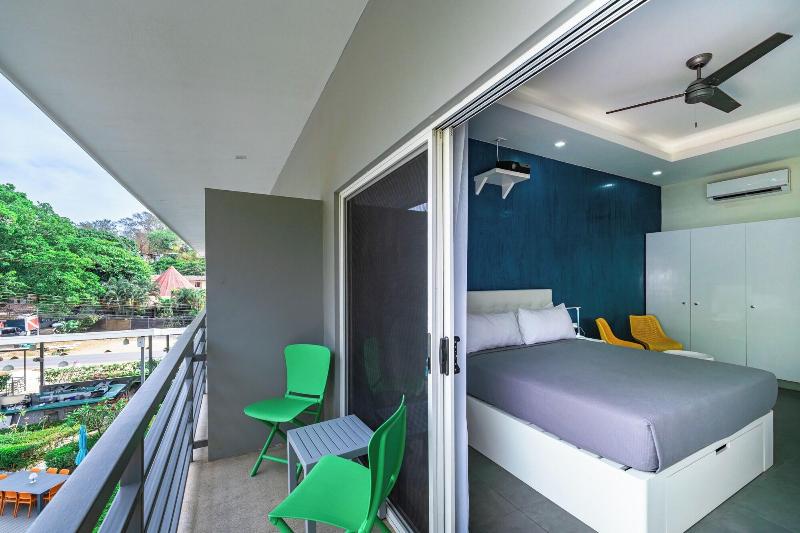 Wet Hotel image