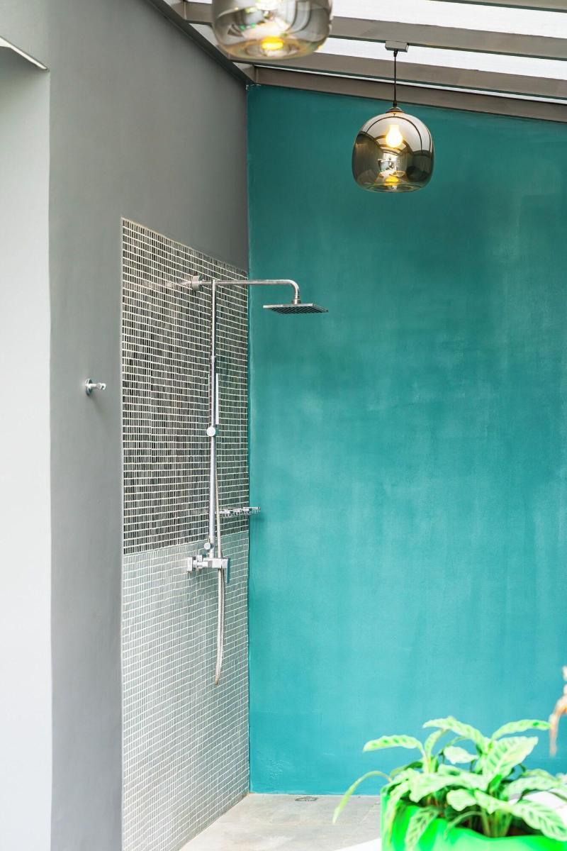 Wet Hotel image