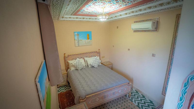 Riad Golden Mansour image