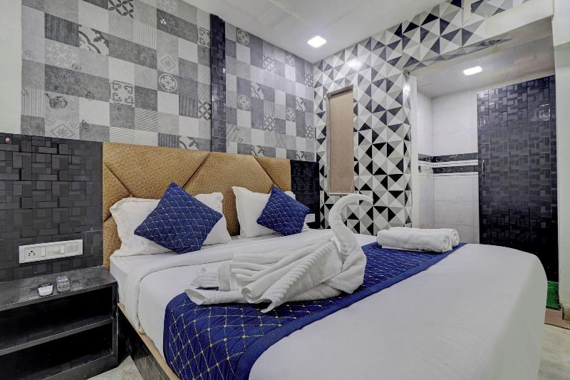 Parle Inn Hotel image