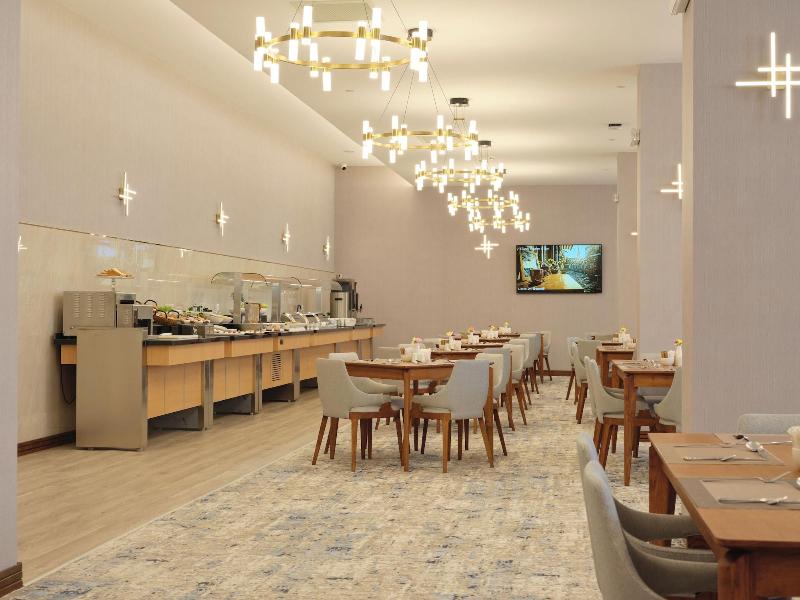 The Central Point Hotel Baku image