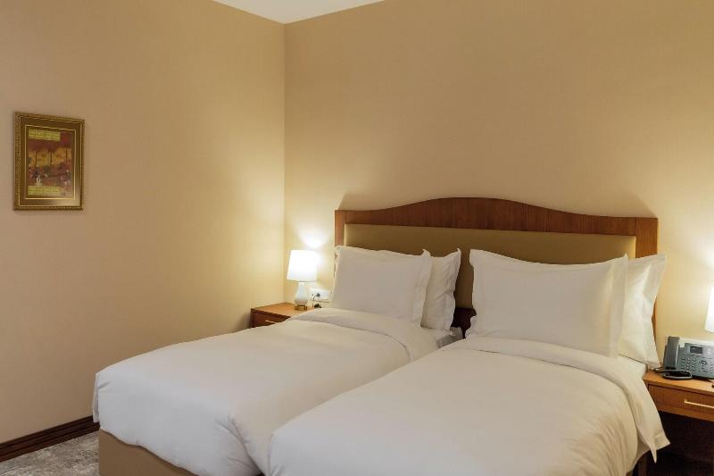 The Central Point Hotel Baku image